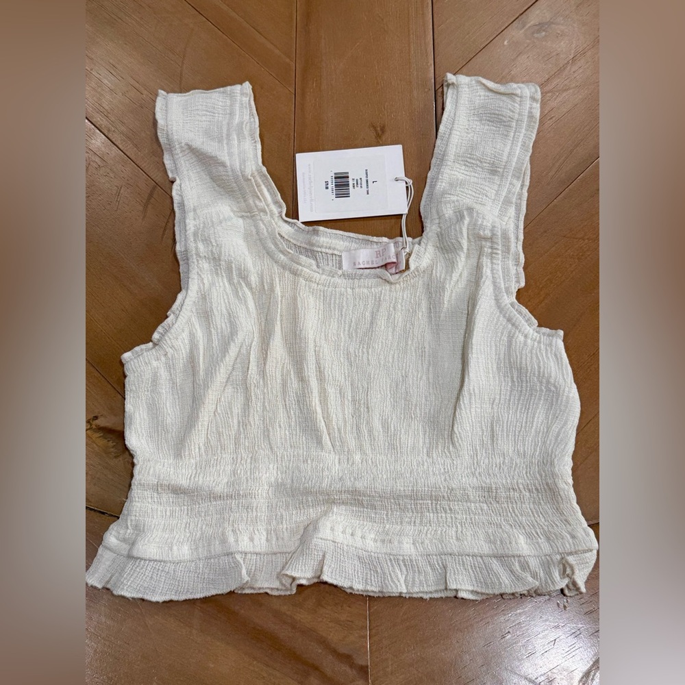 Rachel Parcell scooped smocked tank